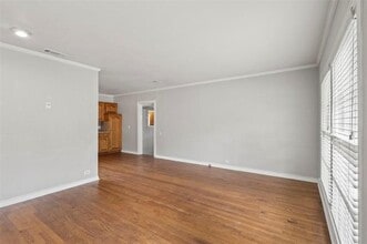 302 S Bradley St in McKinney, TX - Building Photo - Building Photo