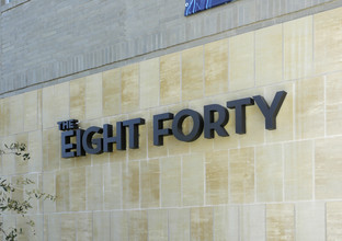 The Eight Forty in San Antonio, TX - Foto de edificio - Building Photo