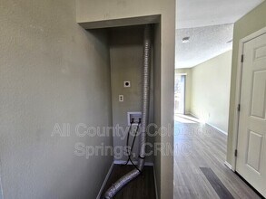 1010 Mazatlan Cir in Colorado Springs, CO - Building Photo - Building Photo