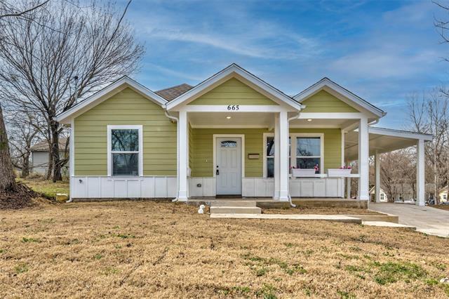 665 N Rusk Ave in Denison, TX - Foto de edificio - Building Photo