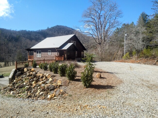 property at 1509 Cat Gap Rd