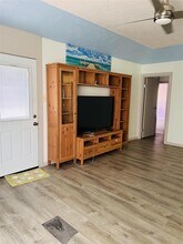 31 Back Bay Cir in Galveston, TX - Building Photo - Building Photo