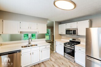2351 Bankston Cir in Snellville, GA - Building Photo - Building Photo