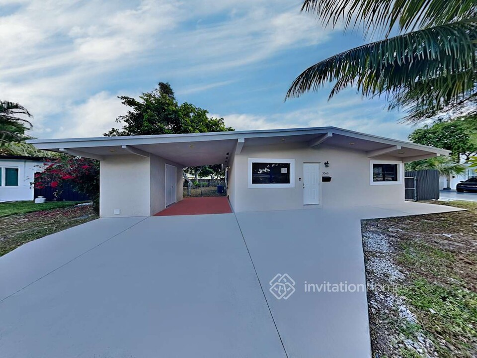 3360 SW 20th St in Fort Lauderdale, FL - Building Photo