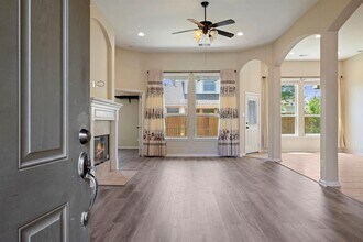 22407 Emerald Point Ln in Tomball, TX - Building Photo - Building Photo