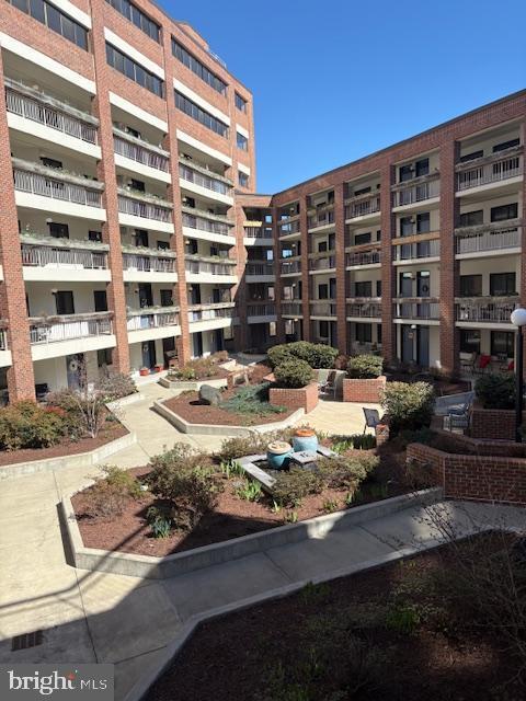 1951 Sagewood Ln in Reston, VA - Building Photo - Building Photo