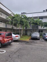 2980 Riverside Dr in Coral Springs, FL - Building Photo - Building Photo