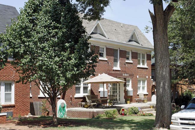 Phoenix Apartments in Oklahoma City, OK - Building Photo - Building Photo