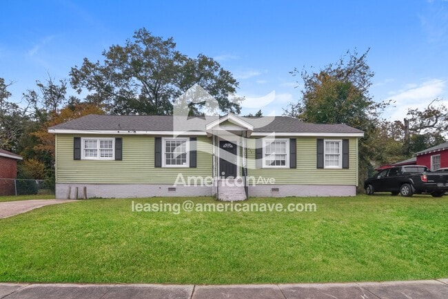 property at 1217 Dogwood Ave