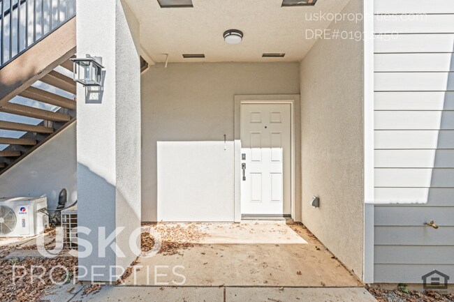 3125 3rd Ave-Unit -1 in Sacramento, CA - Building Photo - Building Photo