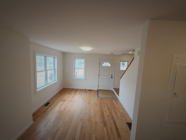 424 E Falmouth Hwy in East Falmouth, MA - Building Photo - Building Photo
