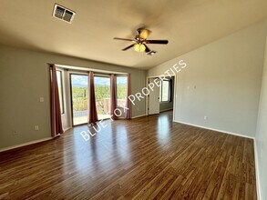 15405 S Camino Laguna Clara in Sahuarita, AZ - Building Photo - Building Photo