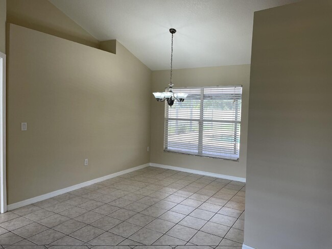4821 Jeanette Ct in St. Cloud, FL - Building Photo - Building Photo