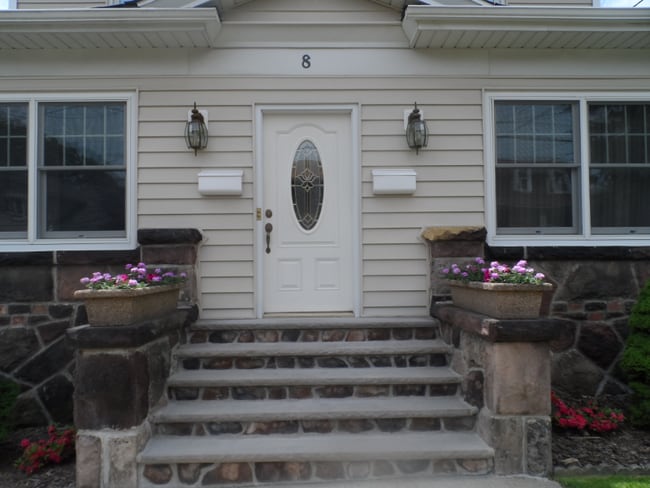 8 Bayview Ave in Englewood Cliffs, NJ - Building Photo - Building Photo