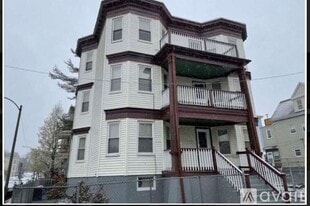 61 Topliff St, Unit 61 Topliff St apt 3 in Boston, MA - Building Photo