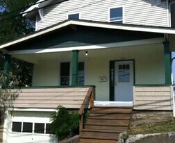 661 Price St in Morgantown, WV - Building Photo