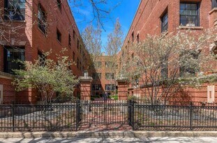 522 W Wrightwood Ave, Unit #3 in Chicago, IL - Building Photo