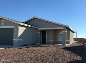 14316 Paraiso Dr in Horizon City, TX - Building Photo