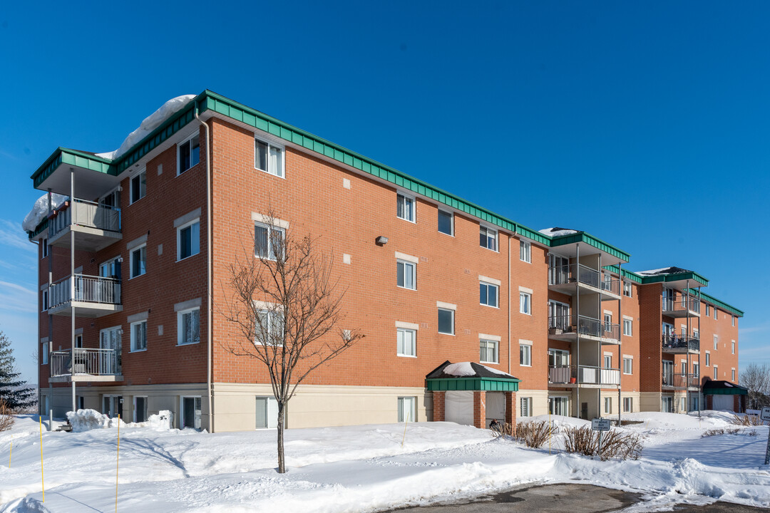 1860 Du Sault Ch in Lévis, QC - Building Photo