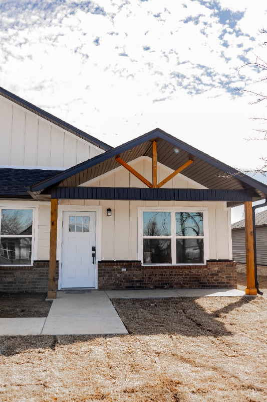 1412 E Emelyn Ln in Siloam Springs, AR - Building Photo - Building Photo