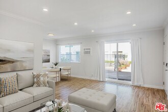 4457 Murietta Ave in Los Angeles, CA - Building Photo - Building Photo