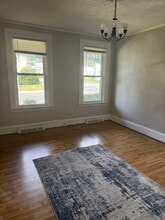 131 Union St in Vernon, CT - Building Photo - Building Photo