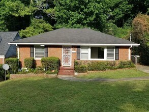 817 Gertrude Pl NW in Atlanta, GA - Building Photo - Building Photo
