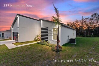 337 Hibiscus Dr in Poinciana, FL - Building Photo - Building Photo