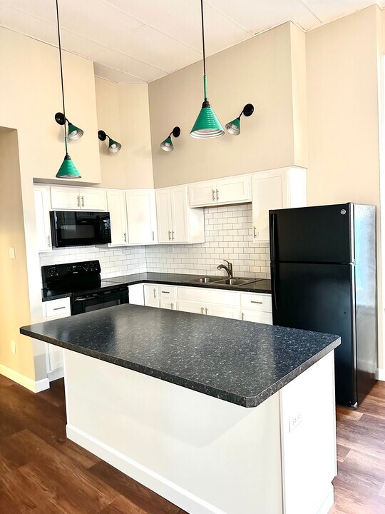 209 Hellam St, Unit 1 Photo