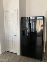 7155 W Steele Canyon St, Unit 1083-CLASSIC in Las Vegas, NV - Building Photo - Building Photo