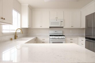 23412 Pacific Park Dr in Aliso Viejo, CA - Building Photo - Building Photo