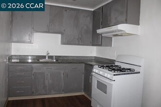 2515 Manchester Ave in San Pablo, CA - Building Photo - Building Photo