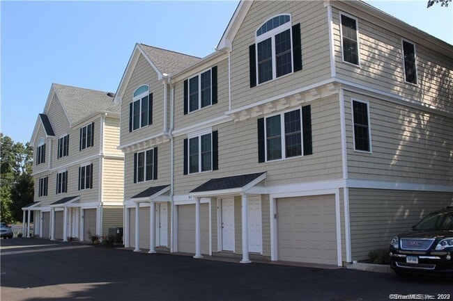 property at 87 Buckingham Ave