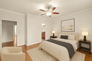 9200 Westheimer Rd in Houston, TX - Building Photo