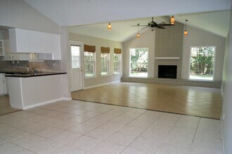 5522 Dryad Dr in Houston, TX - Building Photo - Building Photo