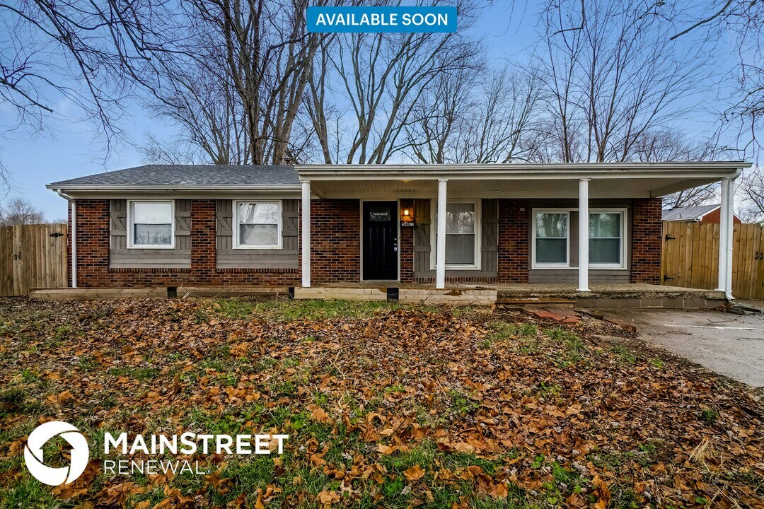 5405 Tivoli Dr in Louisville, KY - Building Photo
