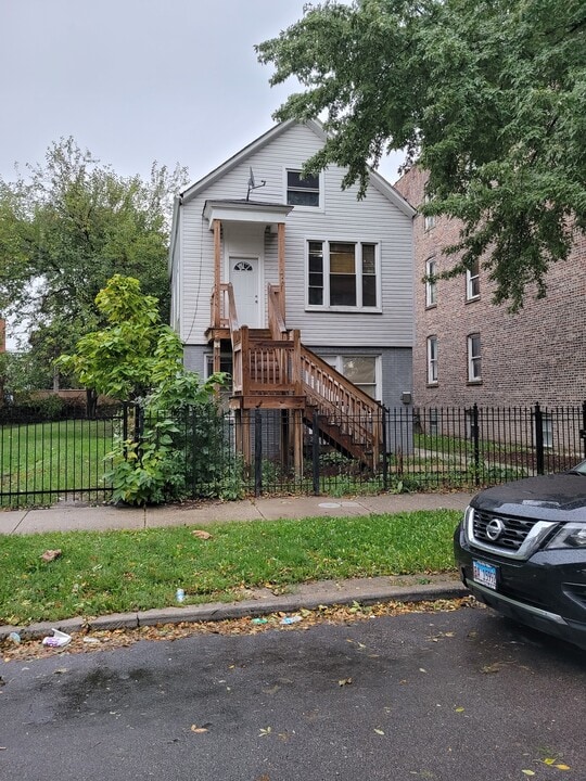 1521 S Komensky Ave in Chicago, IL - Building Photo
