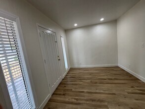 4048 Tenth St in Riverside, CA - Building Photo - Building Photo