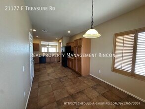 21177 E Treasure Rd in Red Rock, AZ - Building Photo - Building Photo