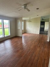 3205 Eddy-Gatesville Pkwy in Eddy, TX - Foto de edificio - Building Photo