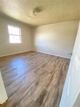 300 Fink Dr in Springdale, AR - Foto de edificio - Building Photo