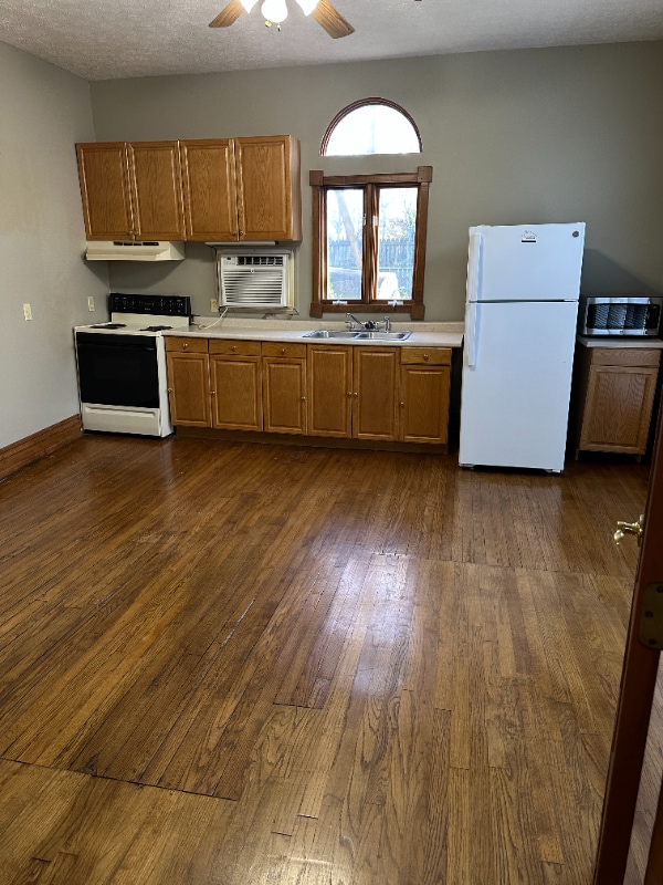 1216 Park St in Bowling Green, KY - Building Photo - Building Photo