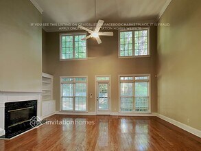 1 Village Walk Dr in Decatur, GA - Building Photo - Building Photo