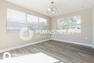 2720 Gentian Rd in Venice, FL - Building Photo - Building Photo