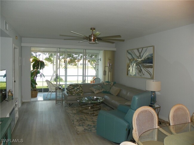 218 Gabriel Cir in Naples, FL - Building Photo - Building Photo