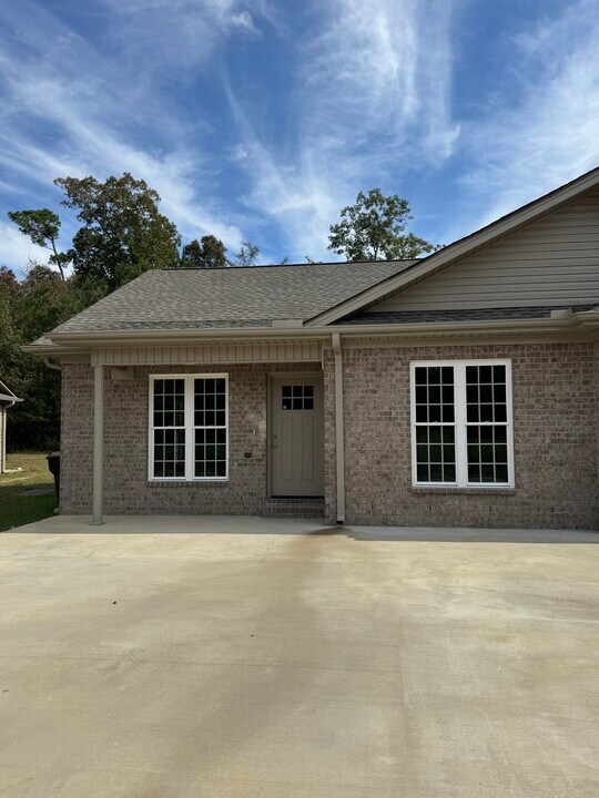 16494 Blackburn Ln, Unit 16494 in Athens, AL - Building Photo
