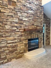 23930 Arroyo Park Dr in Santa Clarita, CA - Building Photo - Building Photo