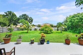 3171 SW Crumpacker St in Port St. Lucie, FL - Building Photo - Building Photo