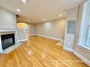 152 R St NE-Unit -#A in Washington, DC - Building Photo - Building Photo