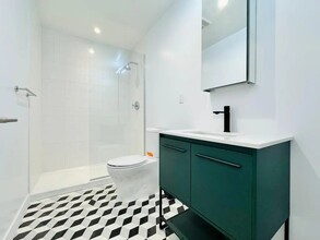 Furnished room/NOT APARTMENT in Brooklyn, NY - Building Photo - Building Photo